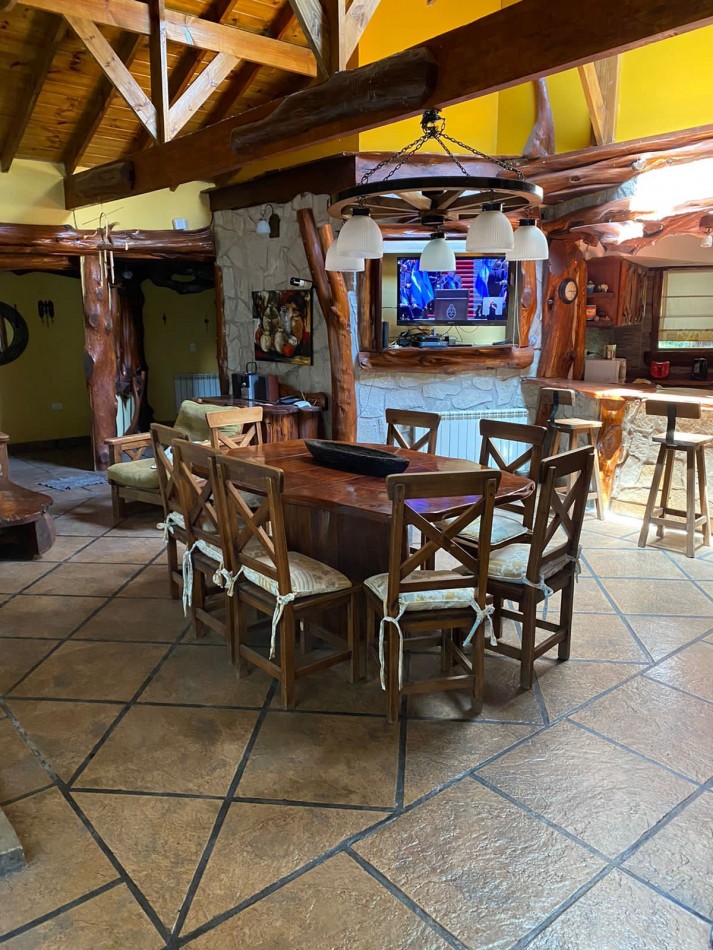 CABAÑA CON PILETA Y PARQUE-BOSQUE PERALTA RAMOS