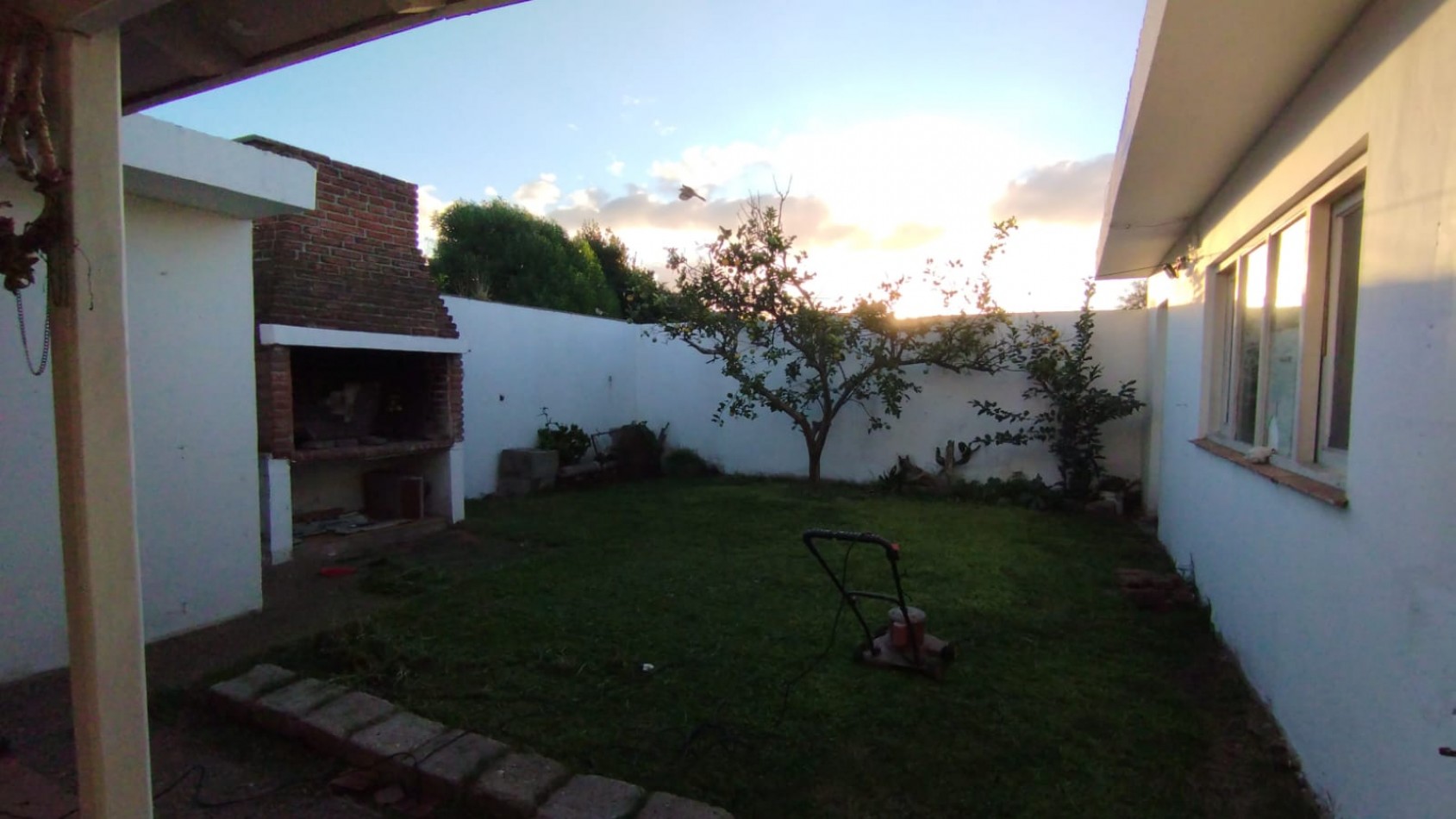 24 MESES -CASA 3 AMB. CON PARRILLA- PARQUE Y COCHERA- PUNTA MOGOTES