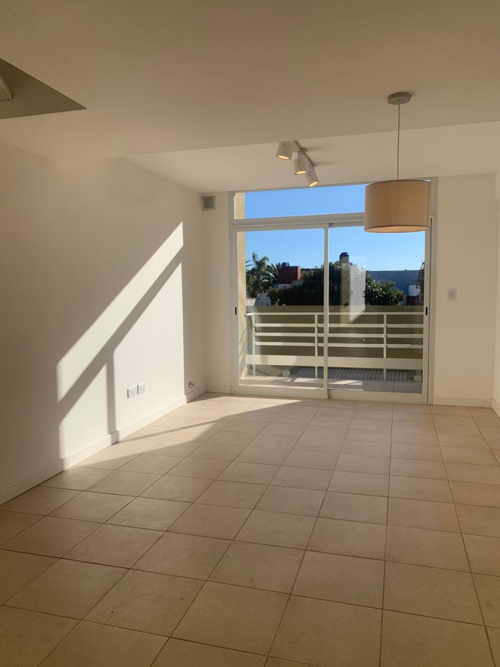 PH 2 AMBIENTES A ESTRENAR CON FINANCIACION PROPIA -OPCIONAL COCHERA SEMICUBIERTA -BARRIO VILLA PRIMERA 