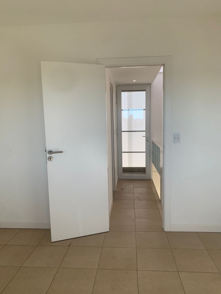 PH 2 AMBIENTES A ESTRENAR CON FINANCIACION PROPIA -OPCIONAL COCHERA SEMICUBIERTA -BARRIO VILLA PRIMERA 