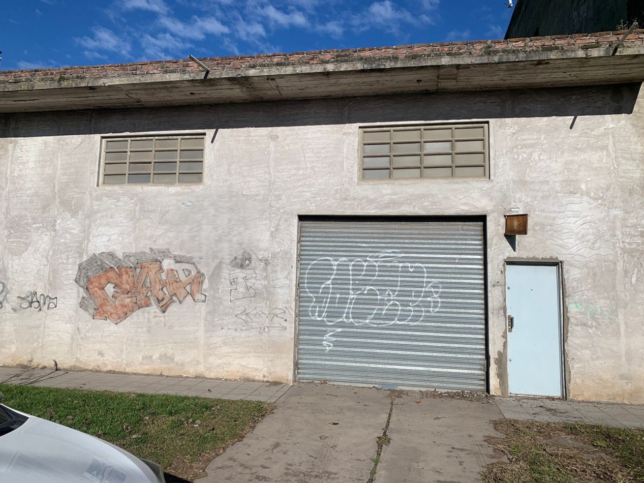 FINANCIACION PROPIA A RECICLAR GALPON CON VIVIENDA DE 3 AMB. -A 200 METROS DEL GAUCHO