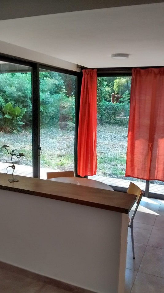 CASA MODERNA A TERMINAR SOBRE LOTE DE 450 M2-BOSQUE PERALTA RAMOS 
