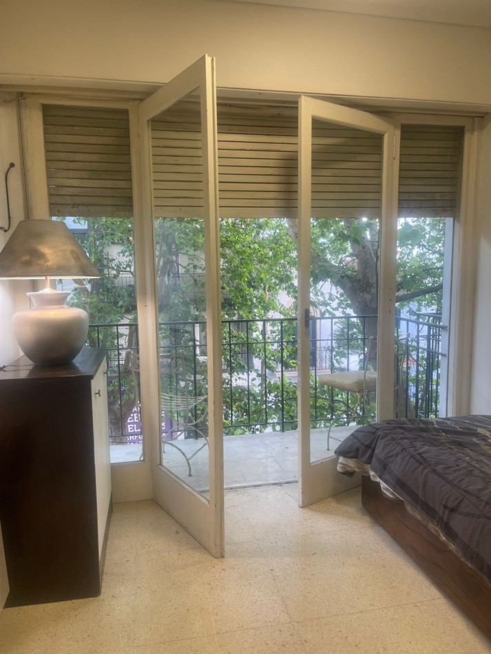 LUMINOSO  MONOAMBIENTE A LA CALLE C/BALCON  DIVISIBLE  -ZONA PASEO ALDREY