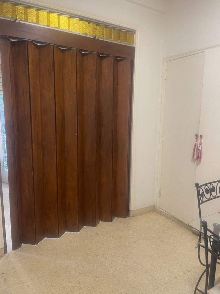 LUMINOSO  MONOAMBIENTE A LA CALLE C/BALCON  DIVISIBLE  -ZONA PASEO ALDREY