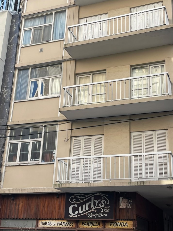 AMBIENTE A LA CALLE -COCHERA OPCIONAL-ZONA PASEO ALDREY