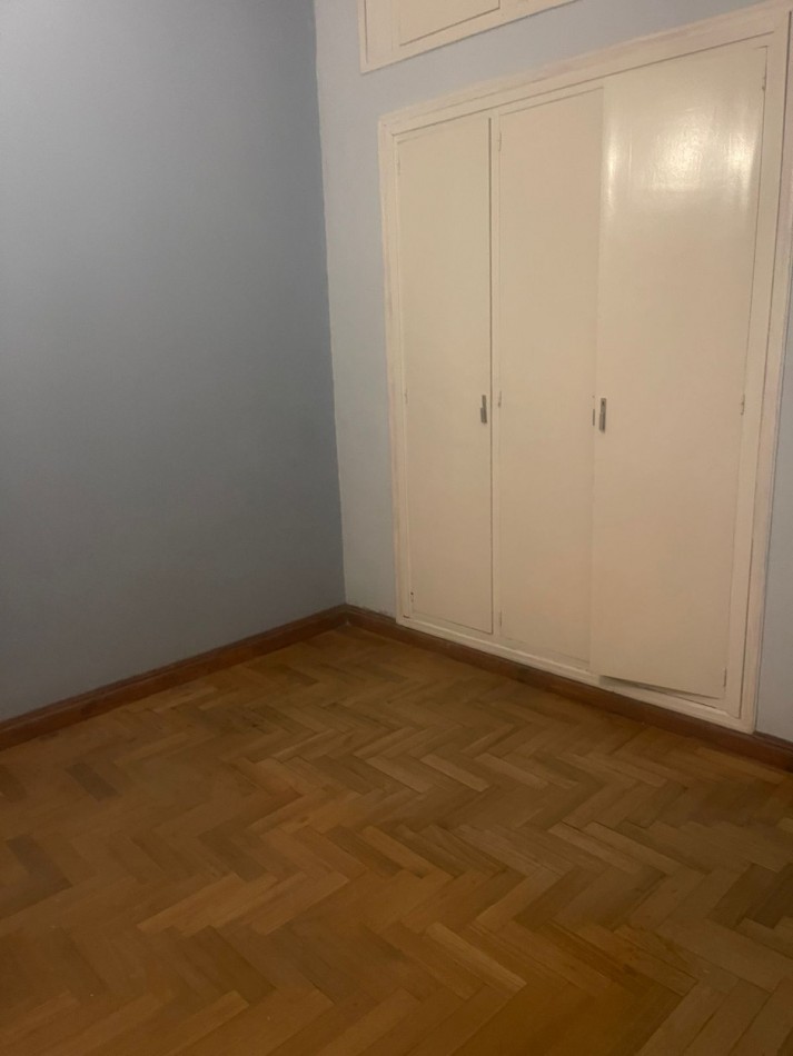 ALQUILER 24 MESES -2 ambientes a la CALLE con BALCON y TERRAZA con PARRILLA-MICROCENTRO