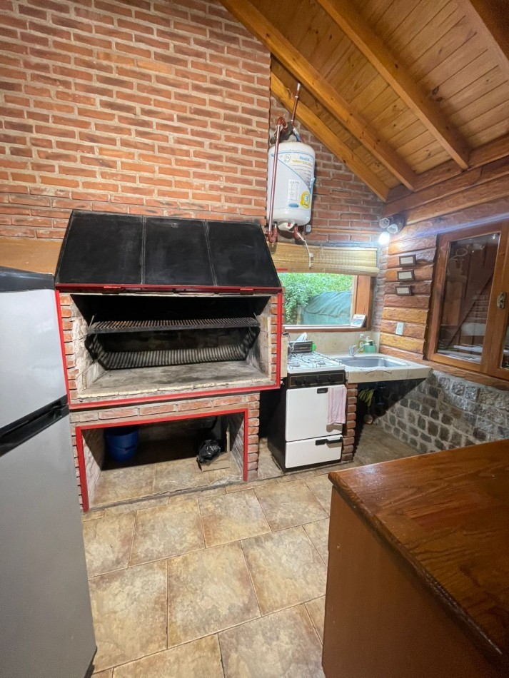 CASA DE PIEDRA - 2 DORMITORIOS c/ Gran parque -BOSQUE PERALTA RAMOS