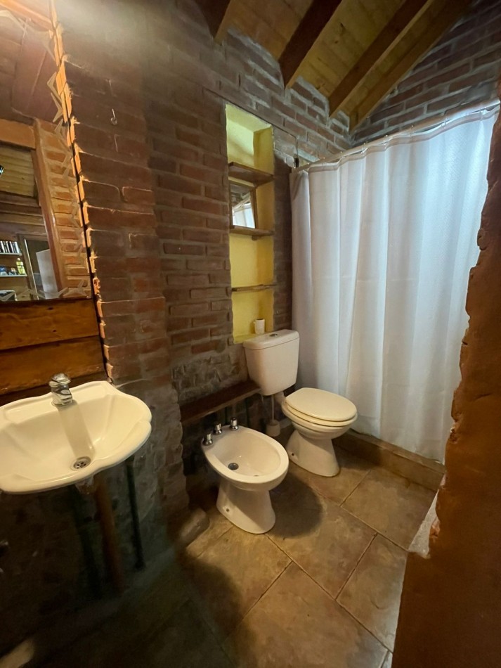 CASA DE PIEDRA - 2 DORMITORIOS c/ Gran parque -BOSQUE PERALTA RAMOS